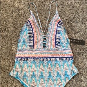 NWT La Blanca Swimsuit